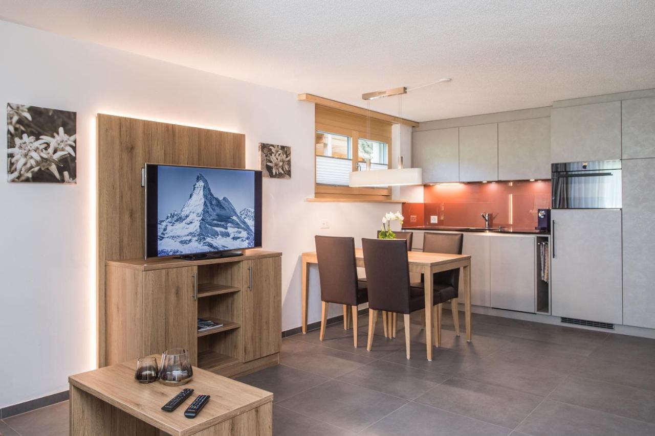 Ferienhaus Felice ツェルマット エクステリア 写真